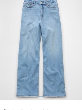 AE Dreamy Drape Curvy High Baggy Wide Jeans In Light Bright Indigo In Size 000